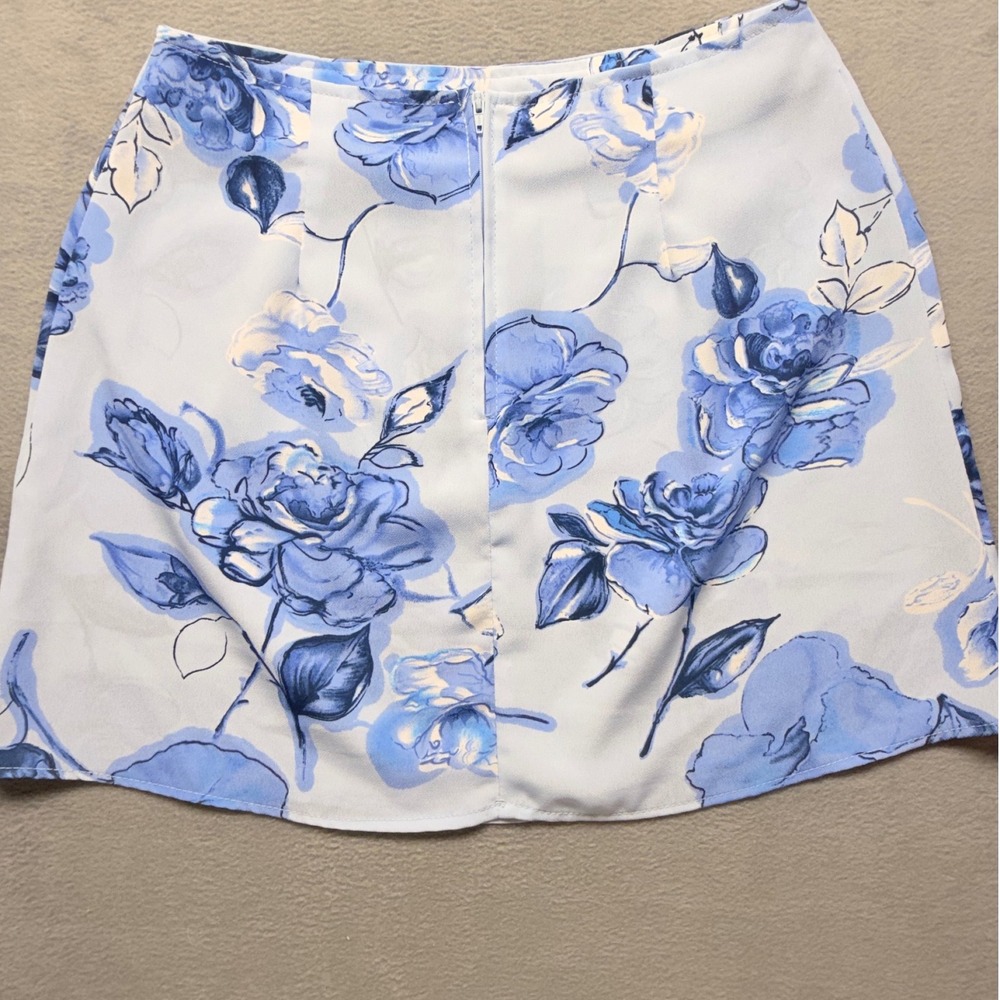 M Collection Vintage Blue Floral Rose Mini Skirt Size 9/10 A-Line High Waist - Picture 6 of 6